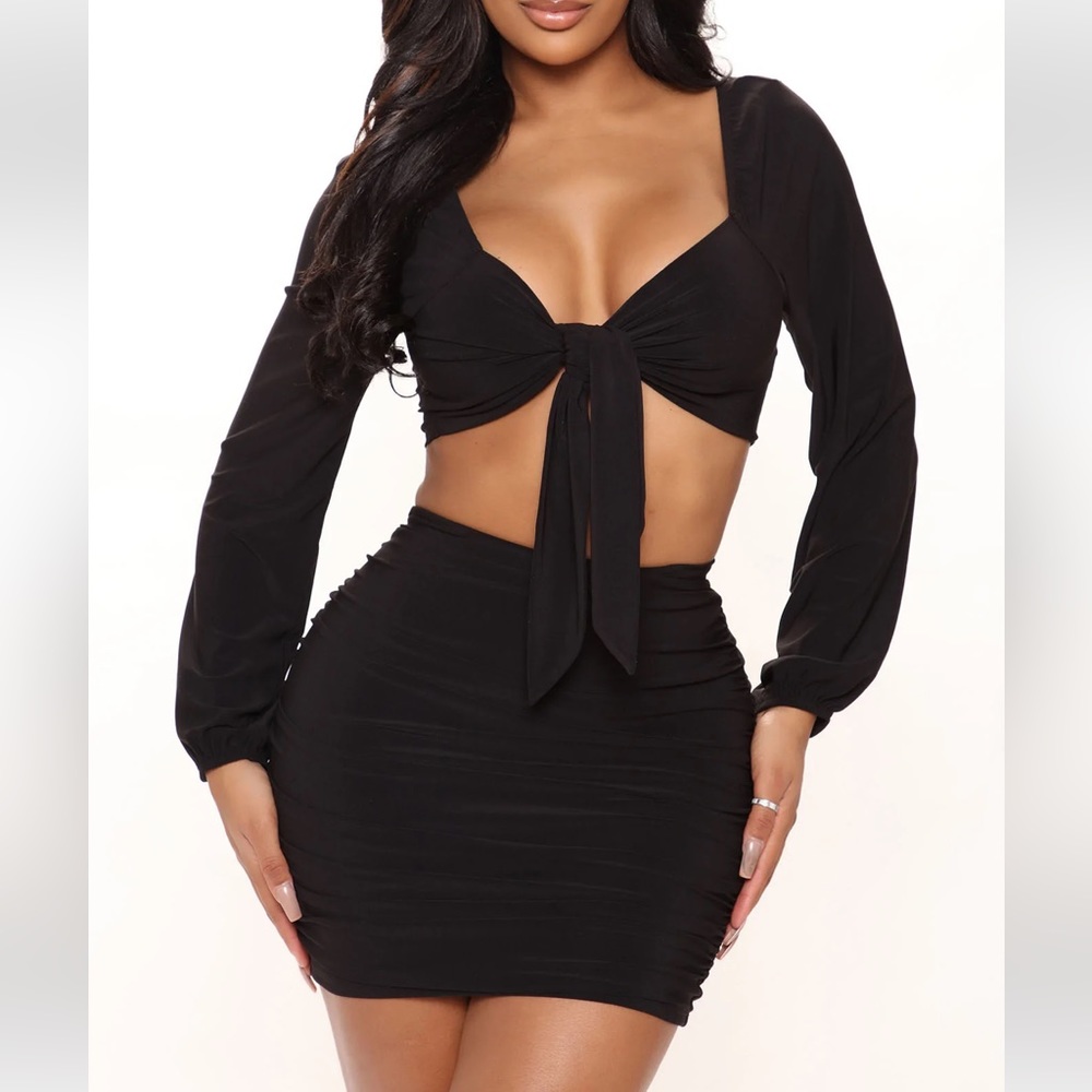 Black set